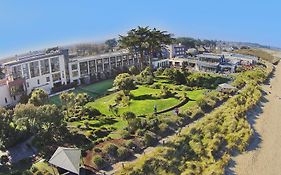 Kelly'S Resort Hotel & Spa